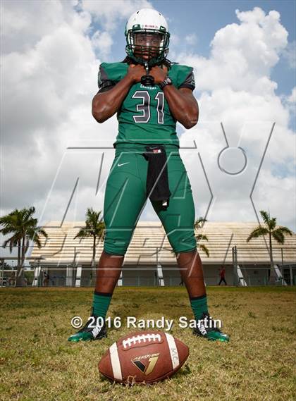 Thumbnail 1 in Miami Central (2016 Preseason Top 25 Early Contenders Photo Shoot)  photogallery.