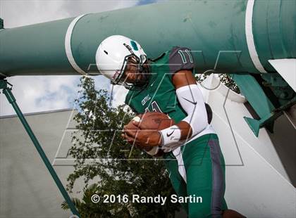 Thumbnail 2 in Miami Central (2016 Preseason Top 25 Early Contenders Photo Shoot)  photogallery.
