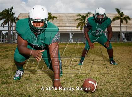 Thumbnail 2 in Miami Central (2016 Preseason Top 25 Early Contenders Photo Shoot)  photogallery.