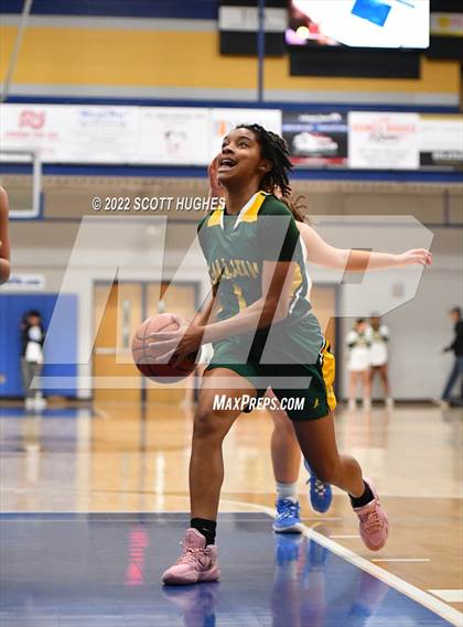 Thumbnail 3 in Gallatin @ Wilson Central photogallery.