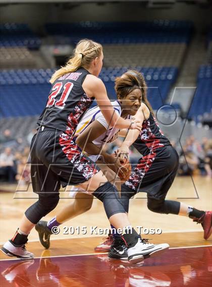 Thumbnail 2 in Weimar vs. Gruver (UIL 2A Semifinal) photogallery.