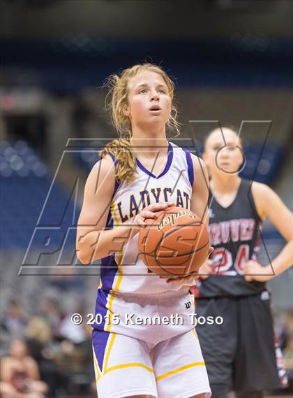 Thumbnail 1 in Weimar vs. Gruver (UIL 2A Semifinal) photogallery.