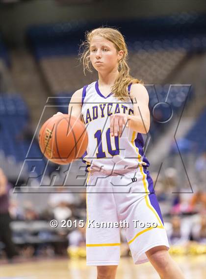 Thumbnail 3 in Weimar vs. Gruver (UIL 2A Semifinal) photogallery.