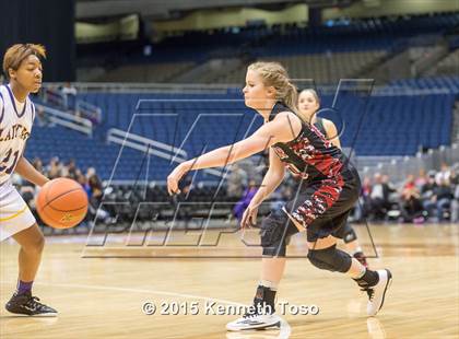 Thumbnail 3 in Weimar vs. Gruver (UIL 2A Semifinal) photogallery.