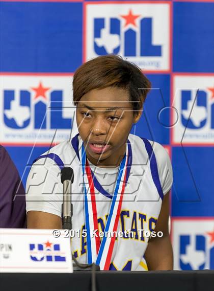 Thumbnail 3 in Weimar vs. Gruver (UIL 2A Semifinal) photogallery.