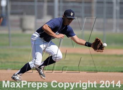 Thumbnail 3 in Tustin @ La Salle photogallery.