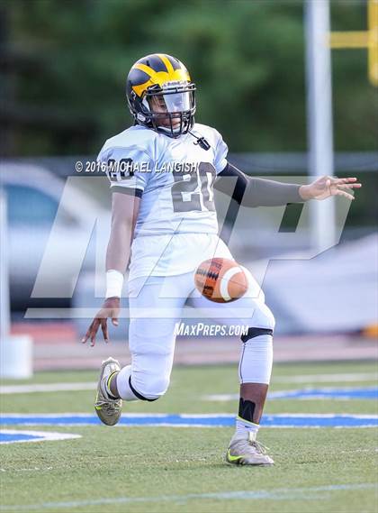 Thumbnail 1 in St John-Vianney @ Holmdel photogallery.