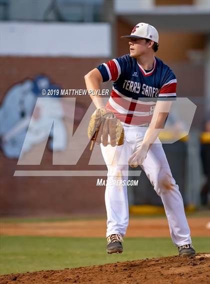 Thumbnail 3 in Eastern Wayne vs. Terry Sanford (NCHSAA 2nd Round Playoff) photogallery.