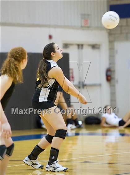 Thumbnail 3 in Northside Christian vs.  St. Petersburg Catholic photogallery.