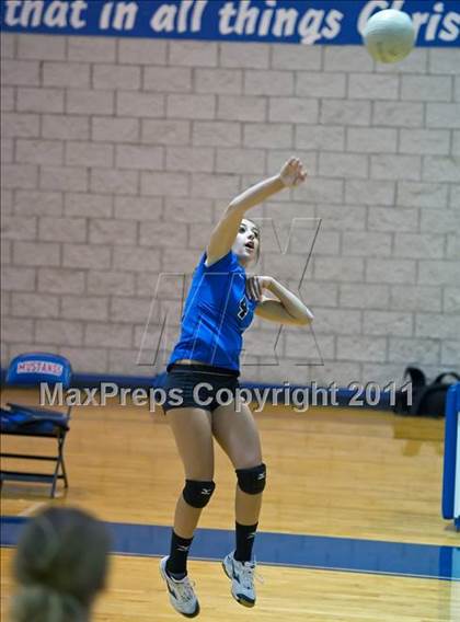 Thumbnail 3 in Northside Christian vs.  St. Petersburg Catholic photogallery.