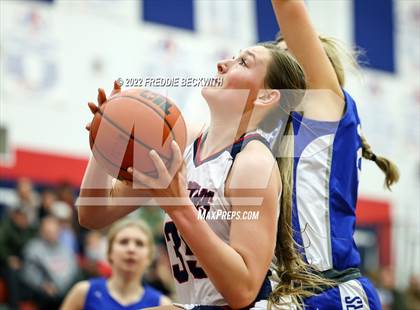 Thumbnail 1 in Van Alstyne @ Aubrey photogallery.