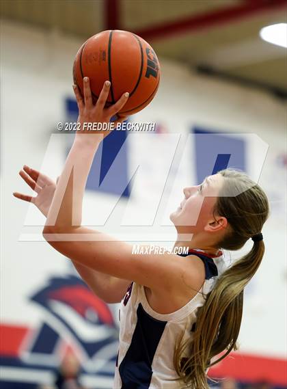 Thumbnail 3 in Van Alstyne @ Aubrey photogallery.