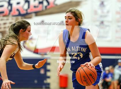 Thumbnail 1 in Van Alstyne @ Aubrey photogallery.