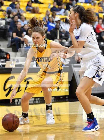 Thumbnail 2 in Ventura @ Windward (CIF DIV 1 Southern Regional Final) photogallery.