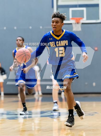Thumbnail 2 in Del Campo @ Vista del Lago photogallery.