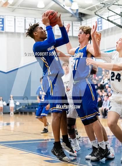 Thumbnail 1 in Del Campo @ Vista del Lago photogallery.