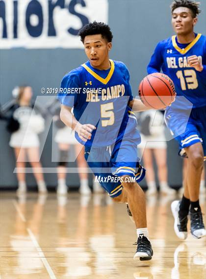 Thumbnail 2 in Del Campo @ Vista del Lago photogallery.