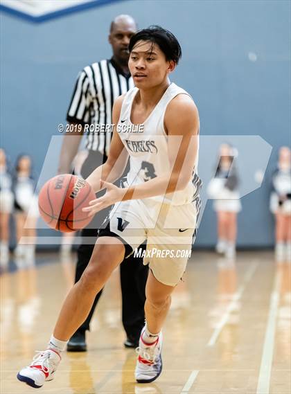 Thumbnail 1 in Del Campo @ Vista del Lago photogallery.
