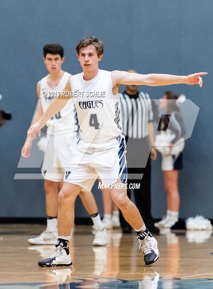 Thumbnail 2 in Del Campo @ Vista del Lago photogallery.