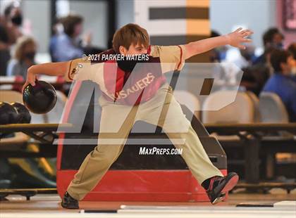 Thumbnail 1 in LHSAA Bowling Playoffs (Round 1, 11AM,  Kenner Lanes) photogallery.