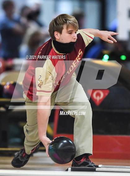 Thumbnail 3 in LHSAA Bowling Playoffs (Round 1, 11AM,  Kenner Lanes) photogallery.
