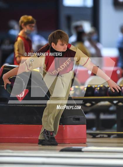 Thumbnail 1 in LHSAA Bowling Playoffs (Round 1, 11AM,  Kenner Lanes) photogallery.