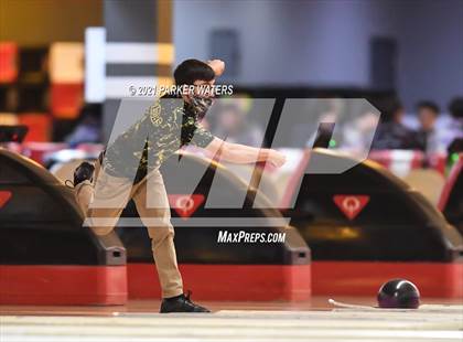 Thumbnail 3 in LHSAA Bowling Playoffs (Round 1, 11AM,  Kenner Lanes) photogallery.