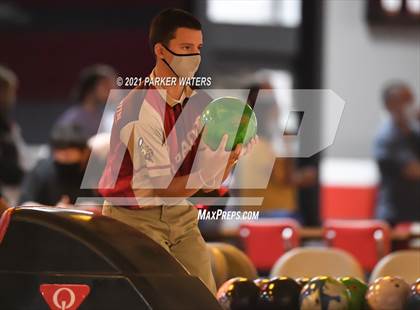 Thumbnail 3 in LHSAA Bowling Playoffs (Round 1, 11AM,  Kenner Lanes) photogallery.
