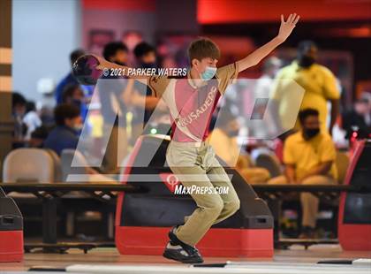 Thumbnail 3 in LHSAA Bowling Playoffs (Round 1, 11AM,  Kenner Lanes) photogallery.