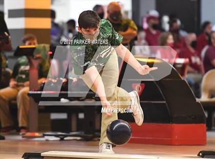 Thumbnail 1 in LHSAA Bowling Playoffs (Round 1, 11AM,  Kenner Lanes) photogallery.