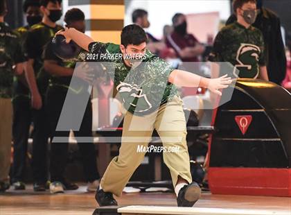 Thumbnail 1 in LHSAA Bowling Playoffs (Round 1, 11AM,  Kenner Lanes) photogallery.