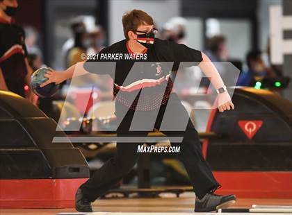 Thumbnail 1 in LHSAA Bowling Playoffs (Round 1, 11AM,  Kenner Lanes) photogallery.