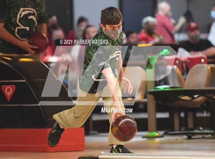 Thumbnail 1 in LHSAA Bowling Playoffs (Round 1, 11AM,  Kenner Lanes) photogallery.