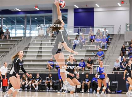 Thumbnail 3 in Plano West @ Hebron photogallery.