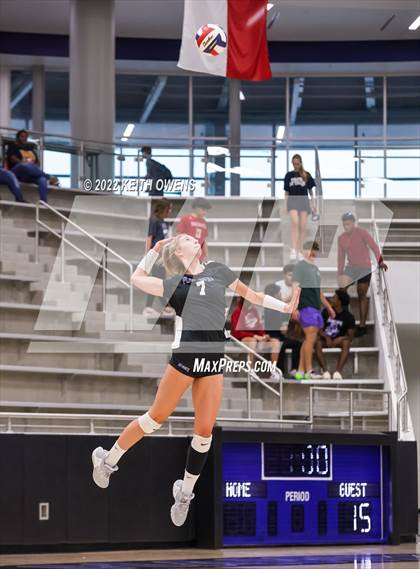 Thumbnail 1 in Plano West @ Hebron photogallery.