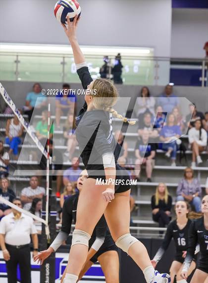 Thumbnail 3 in Plano West @ Hebron photogallery.