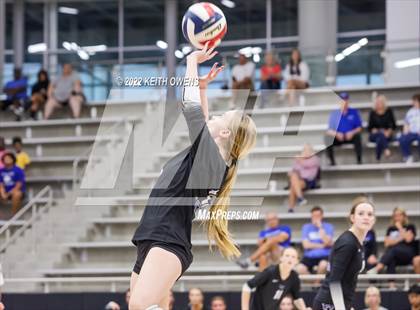 Thumbnail 3 in Plano West @ Hebron photogallery.