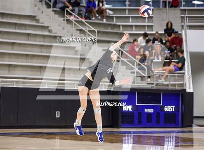 Thumbnail 3 in Plano West @ Hebron photogallery.