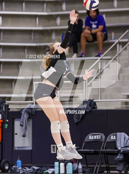 Thumbnail 1 in Plano West @ Hebron photogallery.