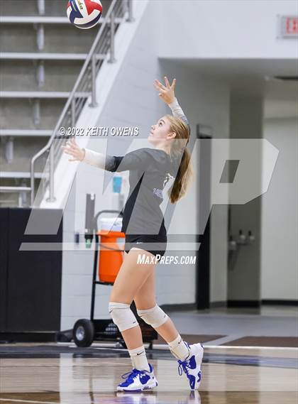 Thumbnail 3 in Plano West @ Hebron photogallery.