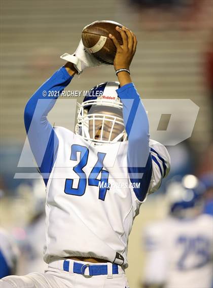 Thumbnail 2 in Bryant vs. Fayetteville (AAA 7A Final) photogallery.