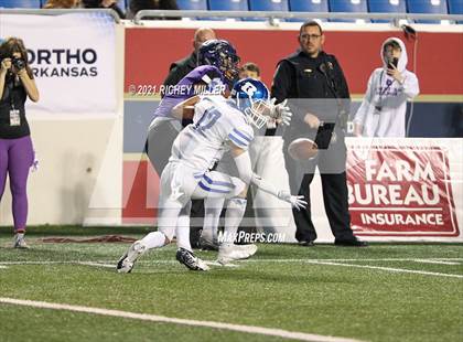 Thumbnail 2 in Bryant vs. Fayetteville (AAA 7A Final) photogallery.