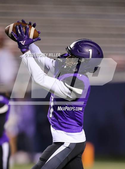 Thumbnail 3 in Bryant vs. Fayetteville (AAA 7A Final) photogallery.