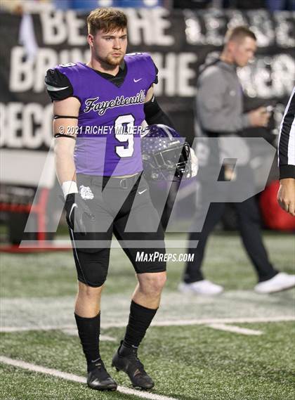 Thumbnail 1 in Bryant vs. Fayetteville (AAA 7A Final) photogallery.