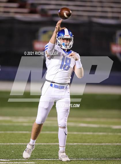 Thumbnail 1 in Bryant vs. Fayetteville (AAA 7A Final) photogallery.
