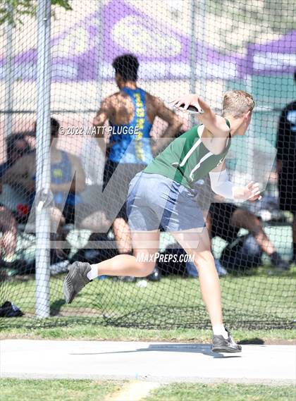 Thumbnail 2 in Kennedy Invitational (Discus) photogallery.