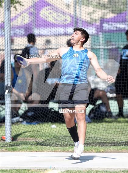 Thumbnail 2 in Kennedy Invitational (Discus) photogallery.