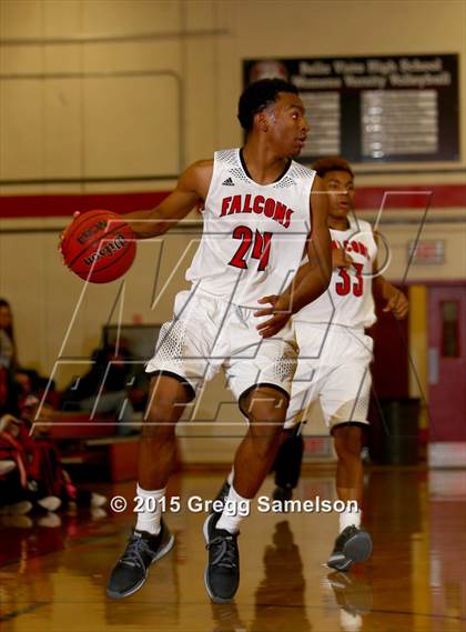 Thumbnail 2 in Fairfield vs. Franklin (Bronco Roundup) photogallery.