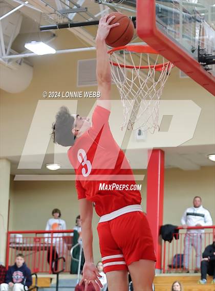 Thumbnail 1 in Tappan Zee vs Somers (3rd Annual Dom Narcisco Memorial Foundation Invitational) photogallery.
