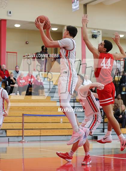 Thumbnail 2 in Tappan Zee vs Somers (3rd Annual Dom Narcisco Memorial Foundation Invitational) photogallery.
